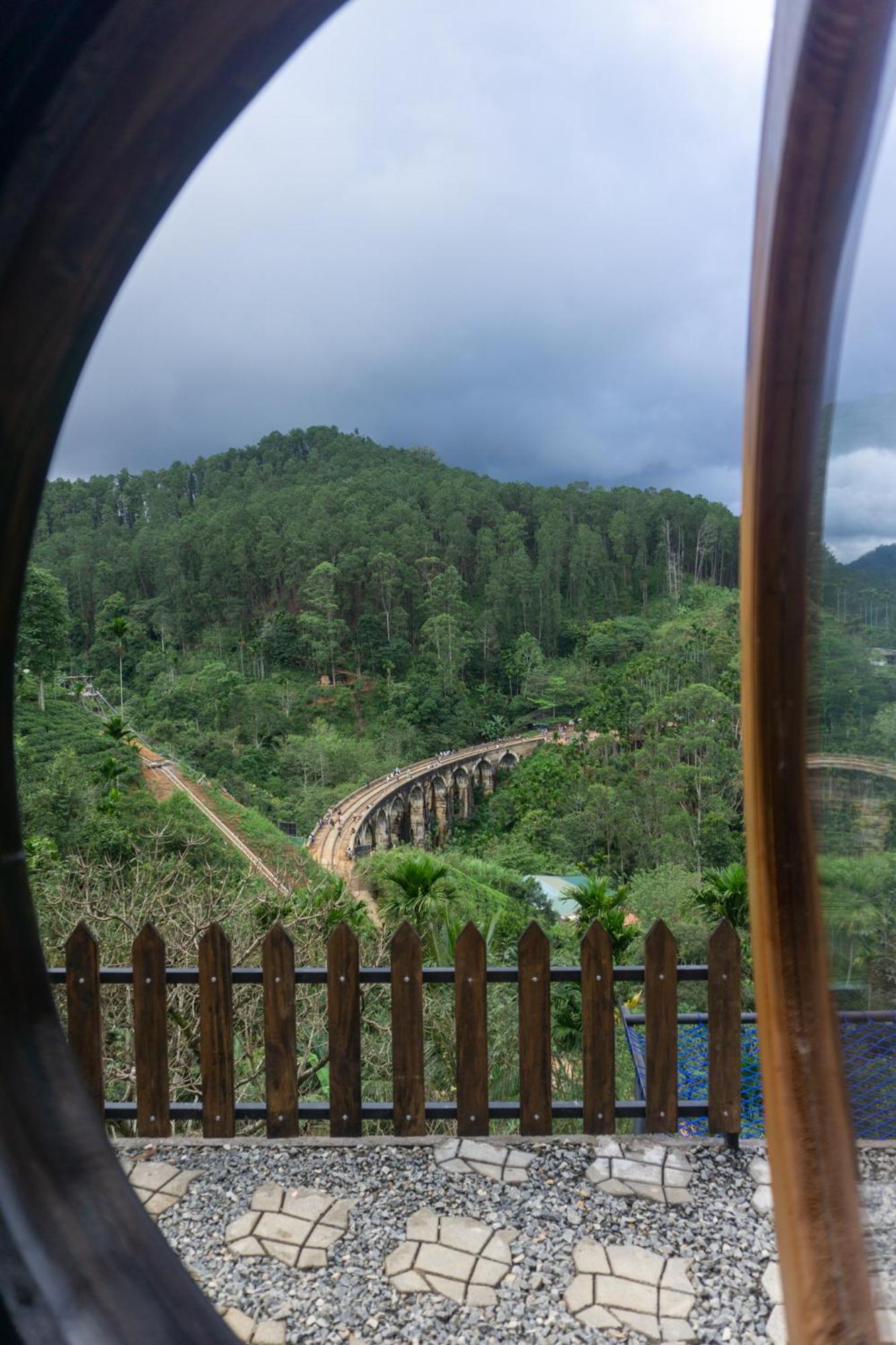 Bed and Breakfast Hobbit Hole Hideaway Елла Екстер'єр фото