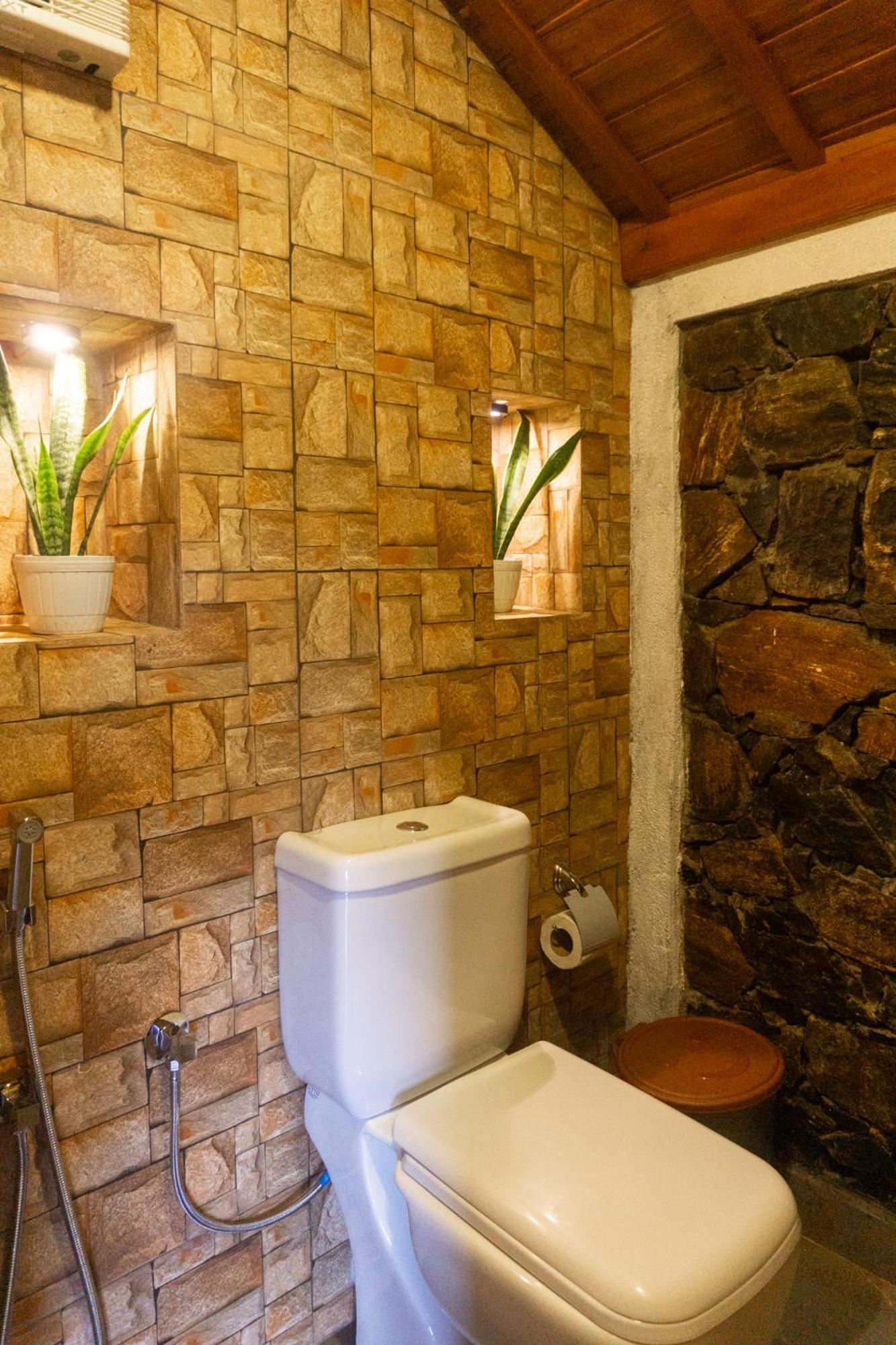 Bed and Breakfast Hobbit Hole Hideaway Елла Екстер'єр фото